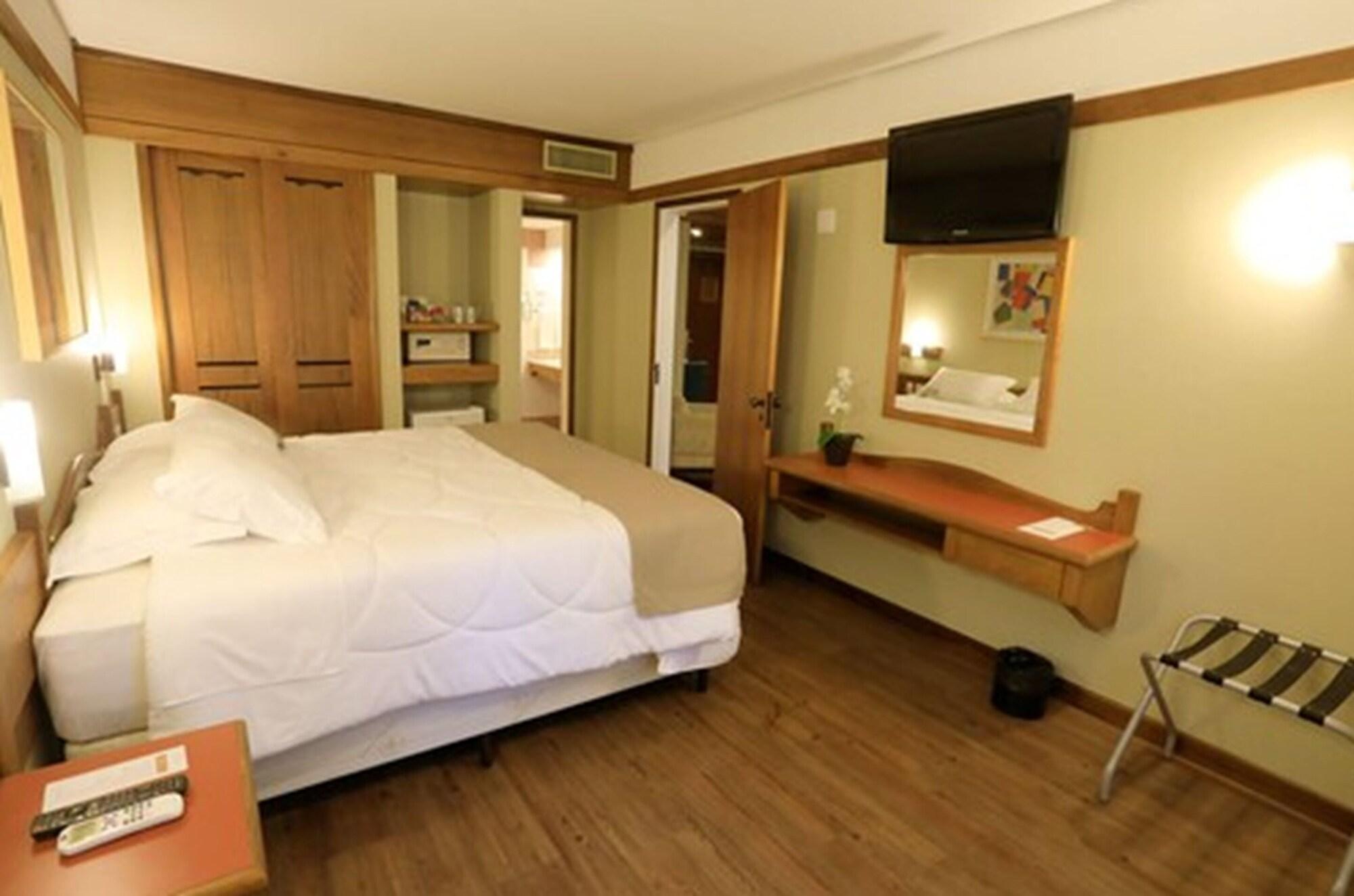 Tri Hotel 卡内拉 外观 照片